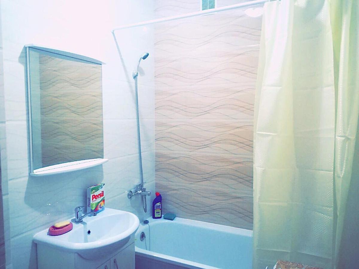 Apartment In Heart Of Astana Exterior foto